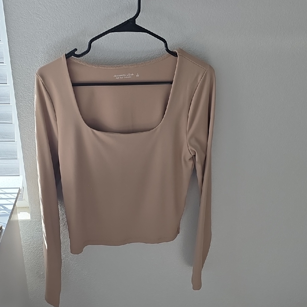 Abercrombie & Fitch Long Sleeve Top Size L